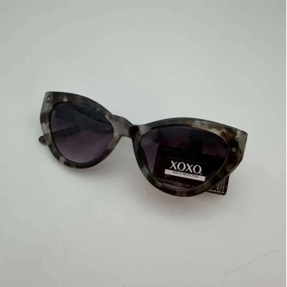 XOXO Cat Eye Sunglasses Marble Tortoise Frame Purple Gradient Lens UV Protection